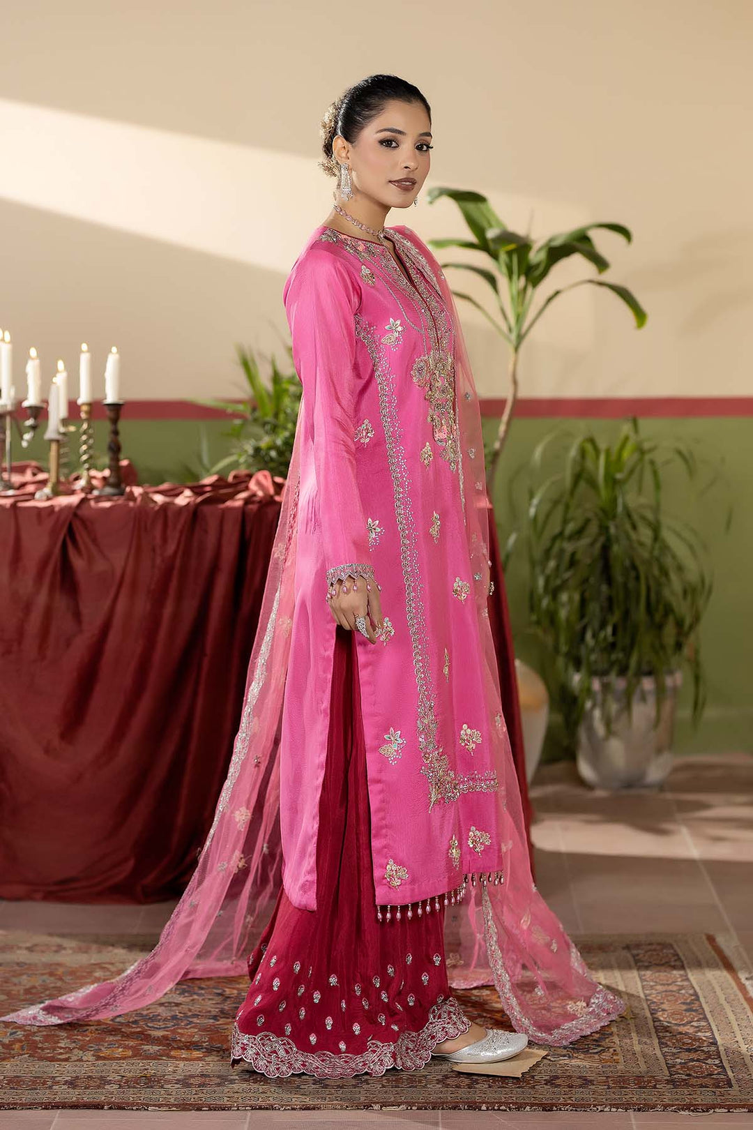 Gul-E-Rang-HRI-8592