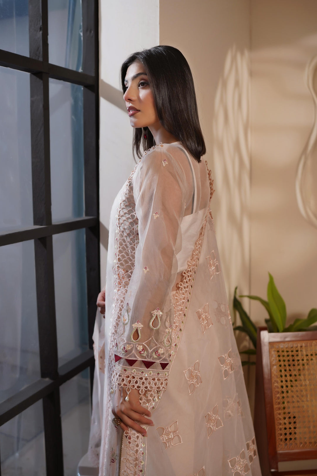 SAMIRA-NOR-1404